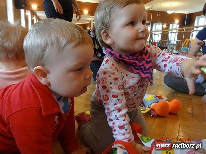 Zdjęcie w galerii na portalu naszraciborz.pl: Majówki w raciborskim Fiku-miku wiadomości z regionu
