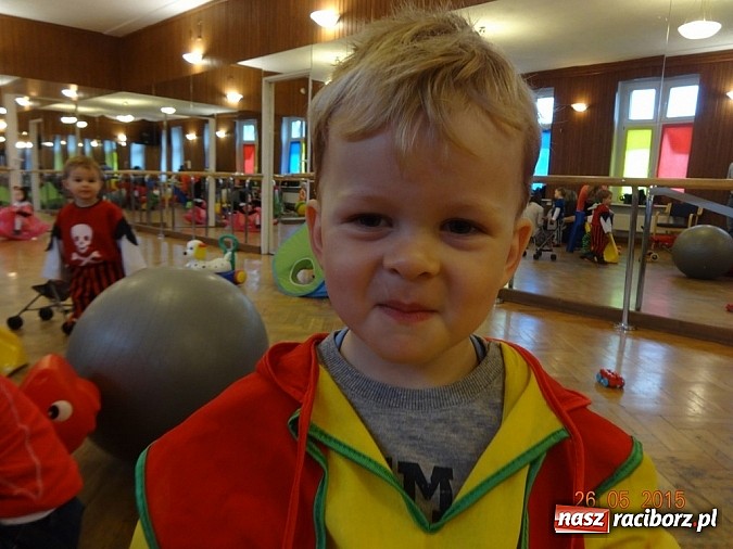 Zdjęcie w galerii na portalu naszraciborz.pl: Majówki w raciborskim Fiku-miku wiadomości z regionu