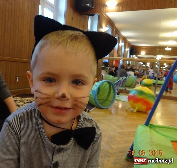 Zdjęcie w galerii na portalu naszraciborz.pl: Majówki w raciborskim Fiku-miku wiadomości z regionu