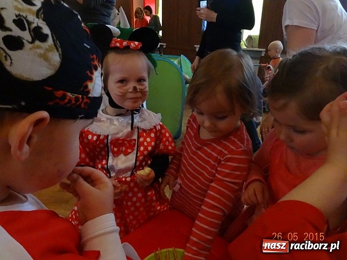 Zdjęcie w galerii na portalu naszraciborz.pl: Majówki w raciborskim Fiku-miku wiadomości z regionu