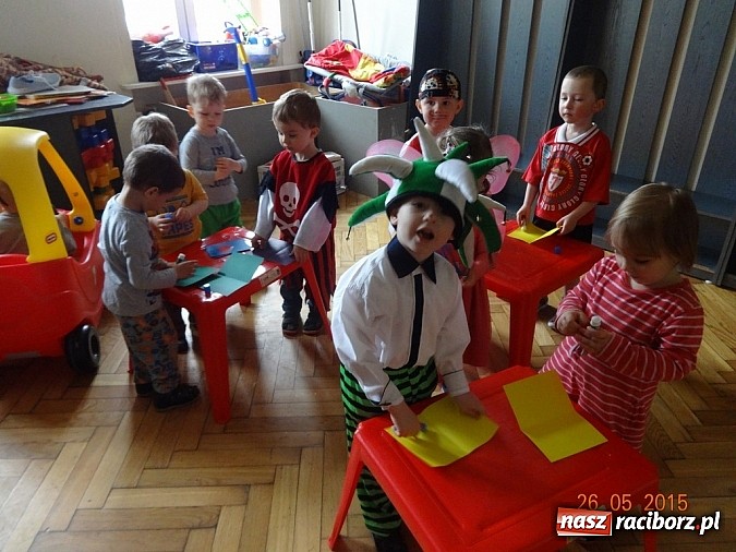 Zdjęcie w galerii na portalu naszraciborz.pl: Majówki w raciborskim Fiku-miku wiadomości z regionu