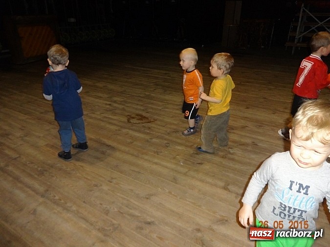 Zdjęcie w galerii na portalu naszraciborz.pl: Majówki w raciborskim Fiku-miku wiadomości z regionu