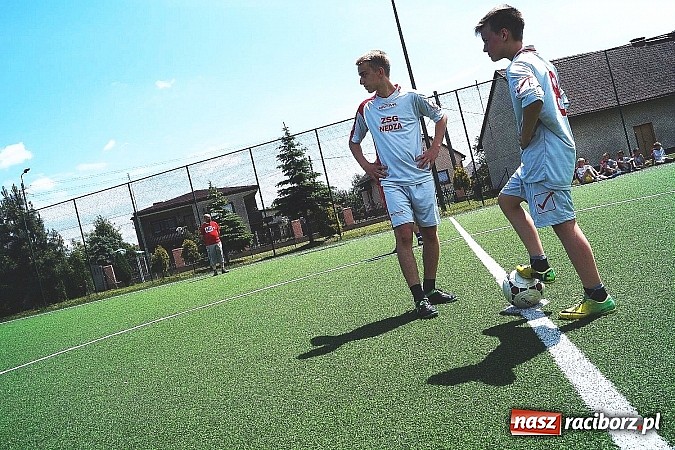 Zdjęcie w galerii na portalu naszraciborz.pl: W Nędzy uczniowie tym razem lepsi od nauczycieli   wiadomości z regionu