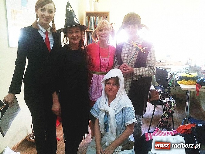 Zdjęcie w galerii na portalu naszraciborz.pl: Bajkowy dzień Dziecka w Szkole Podstawowej w Krzanowicach wiadomości z regionu