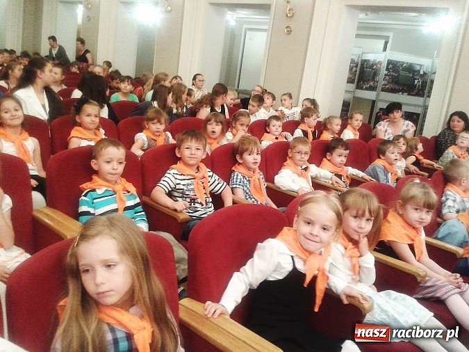 Zdjęcie w galerii na portalu naszraciborz.pl: Raciborskie przedszkolaki w katowickiej filharmonii wiadomości z regionu