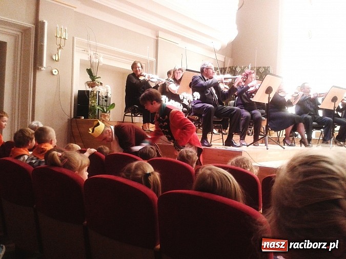 Zdjęcie w galerii na portalu naszraciborz.pl: Raciborskie przedszkolaki w katowickiej filharmonii wiadomości z regionu