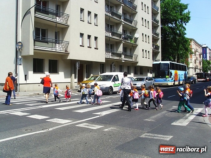 Zdjęcie w galerii na portalu naszraciborz.pl: Raciborskie przedszkolaki w katowickiej filharmonii wiadomości z regionu