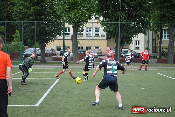 Zdjęcie w galerii na portalu naszraciborz.pl: Sprawy młodych na uroczystej sesji Młodzieżowej Rady Miejskiej wiadomości z regionu