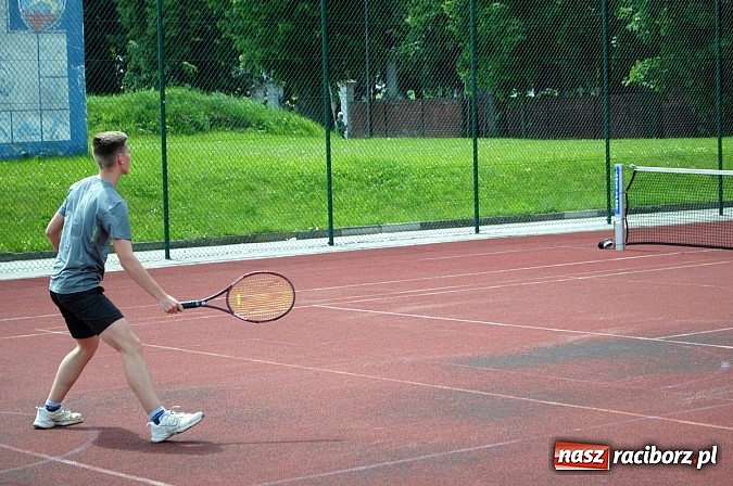 Zdjęcie w galerii na portalu naszraciborz.pl: Sprawy młodych na uroczystej sesji Młodzieżowej Rady Miejskiej wiadomości z regionu