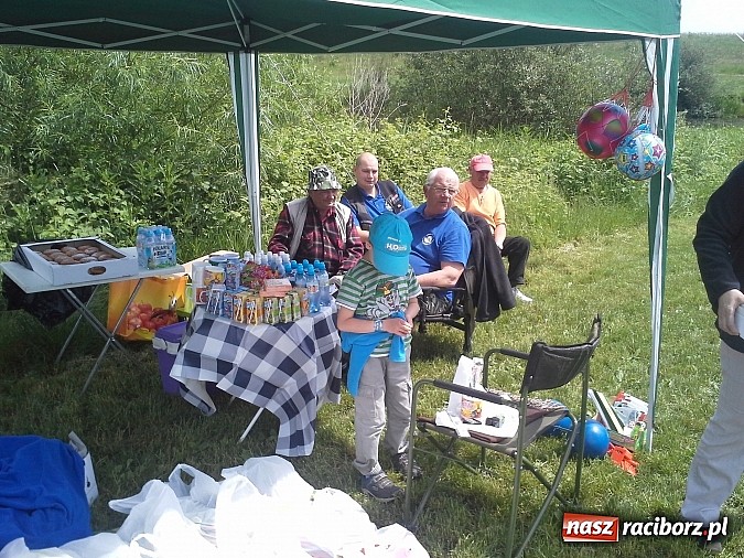 Zdjęcie w galerii na portalu naszraciborz.pl: Zawody wędkarskie na Dzień Dziecka wiadomości z regionu