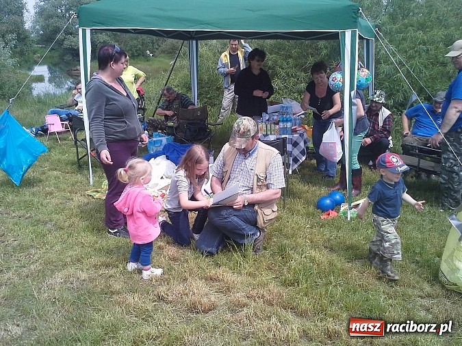 Zdjęcie w galerii na portalu naszraciborz.pl: Zawody wędkarskie na Dzień Dziecka wiadomości z regionu