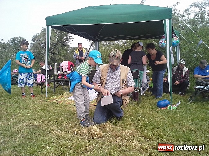 Zdjęcie w galerii na portalu naszraciborz.pl: Zawody wędkarskie na Dzień Dziecka wiadomości z regionu