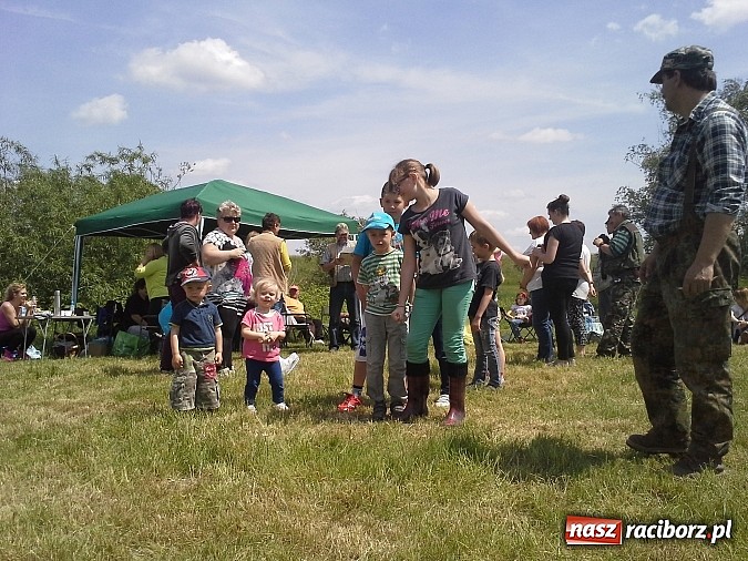 Zdjęcie w galerii na portalu naszraciborz.pl: Zawody wędkarskie na Dzień Dziecka wiadomości z regionu