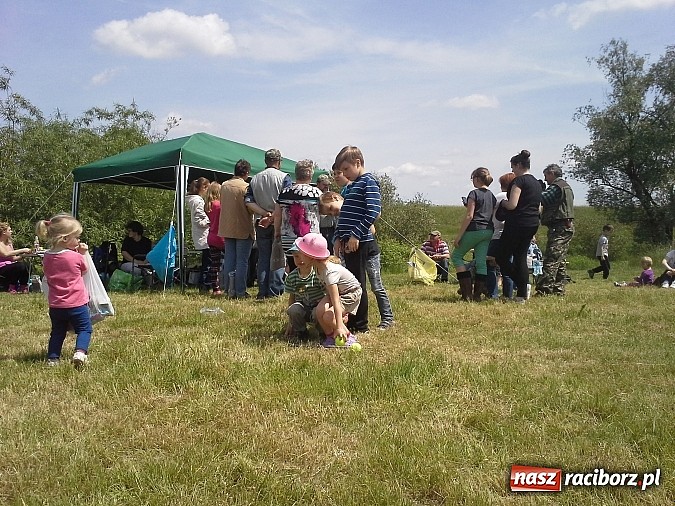 Zdjęcie w galerii na portalu naszraciborz.pl: Zawody wędkarskie na Dzień Dziecka wiadomości z regionu