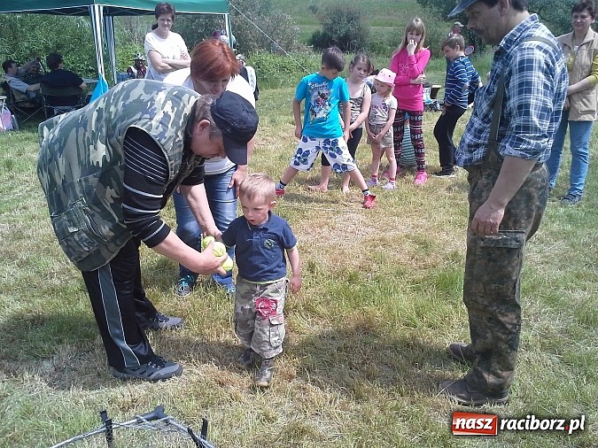 Zdjęcie w galerii na portalu naszraciborz.pl: Zawody wędkarskie na Dzień Dziecka wiadomości z regionu