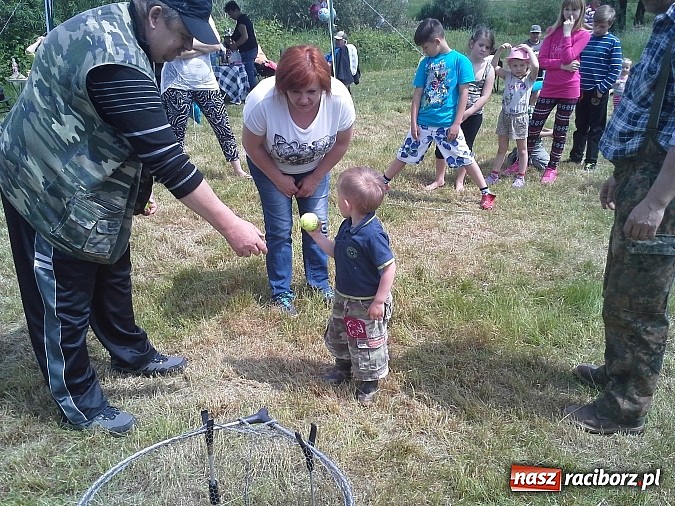 Zdjęcie w galerii na portalu naszraciborz.pl: Zawody wędkarskie na Dzień Dziecka wiadomości z regionu