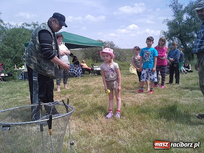 Zdjęcie w galerii na portalu naszraciborz.pl: Zawody wędkarskie na Dzień Dziecka wiadomości z regionu