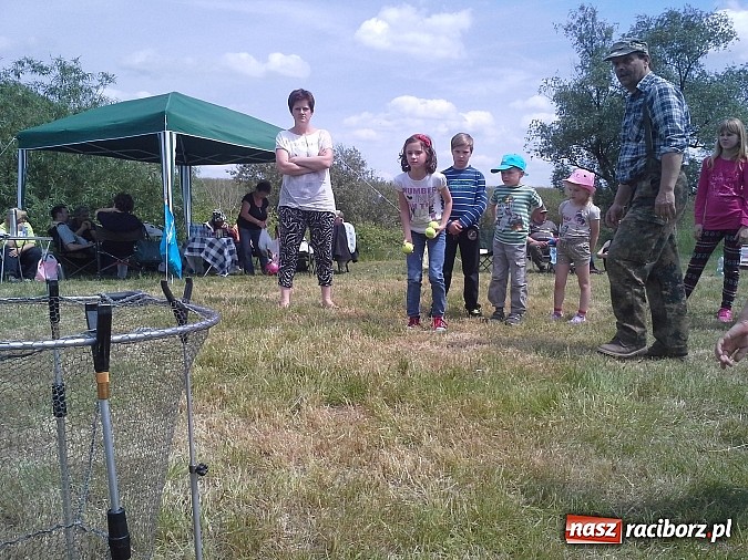 Zdjęcie w galerii na portalu naszraciborz.pl: Zawody wędkarskie na Dzień Dziecka wiadomości z regionu