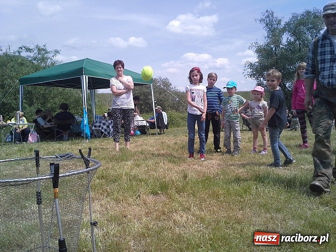 Zdjęcie w galerii na portalu naszraciborz.pl: Zawody wędkarskie na Dzień Dziecka wiadomości z regionu