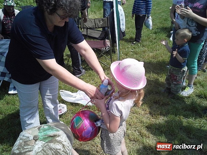 Zdjęcie w galerii na portalu naszraciborz.pl: Zawody wędkarskie na Dzień Dziecka wiadomości z regionu
