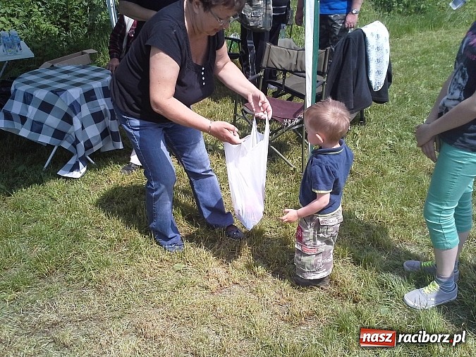 Zdjęcie w galerii na portalu naszraciborz.pl: Zawody wędkarskie na Dzień Dziecka wiadomości z regionu