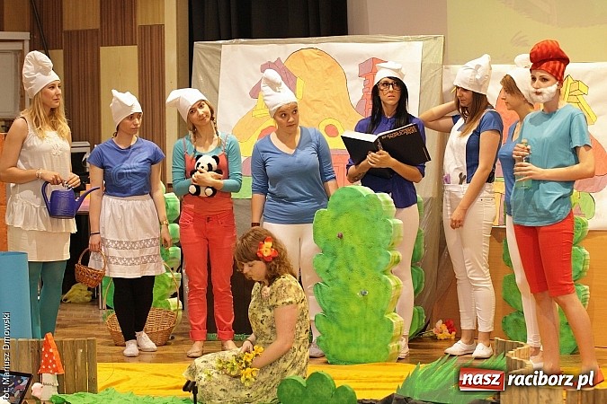 Zdjęcie w galerii na portalu naszraciborz.pl: Dzień Dziecka w PWSZ - studenci dla dzieci wiadomości z regionu