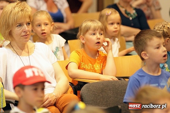 Zdjęcie w galerii na portalu naszraciborz.pl: Dzień Dziecka w PWSZ - studenci dla dzieci wiadomości z regionu