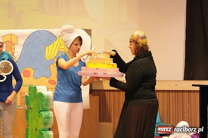 Zdjęcie w galerii na portalu naszraciborz.pl: Dzień Dziecka w PWSZ - studenci dla dzieci wiadomości z regionu