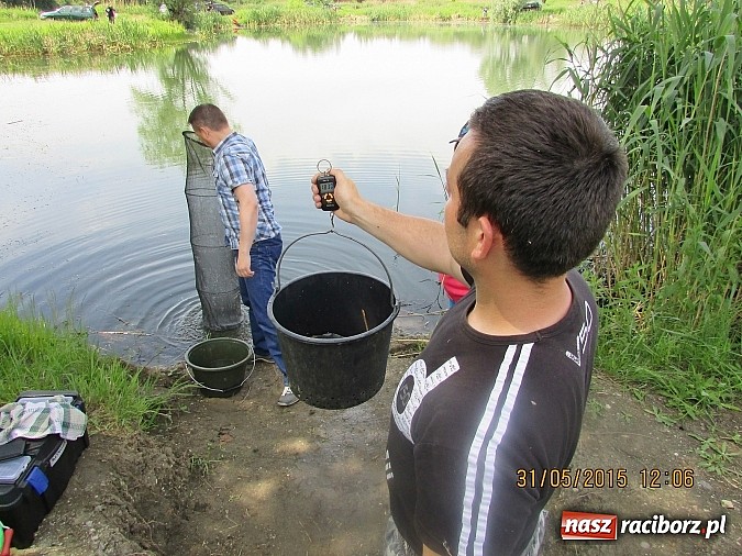 Zdjęcie w galerii na portalu naszraciborz.pl: Wędkarski Dzień Dziecka na łowisku Ostróg wiadomości z regionu