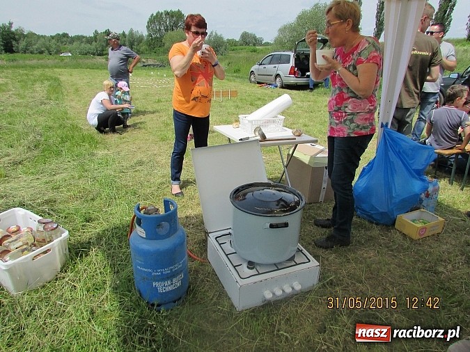Zdjęcie w galerii na portalu naszraciborz.pl: Wędkarski Dzień Dziecka na łowisku Ostróg wiadomości z regionu