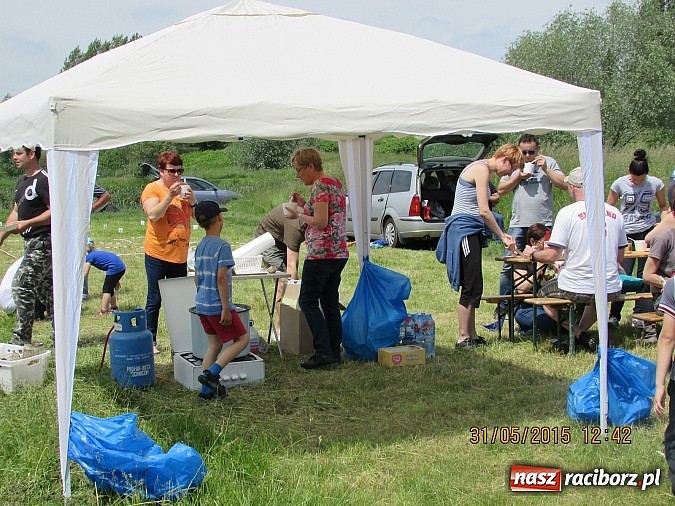 Zdjęcie w galerii na portalu naszraciborz.pl: Wędkarski Dzień Dziecka na łowisku Ostróg wiadomości z regionu