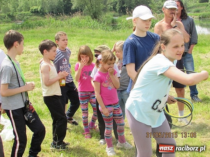 Zdjęcie w galerii na portalu naszraciborz.pl: Wędkarski Dzień Dziecka na łowisku Ostróg wiadomości z regionu