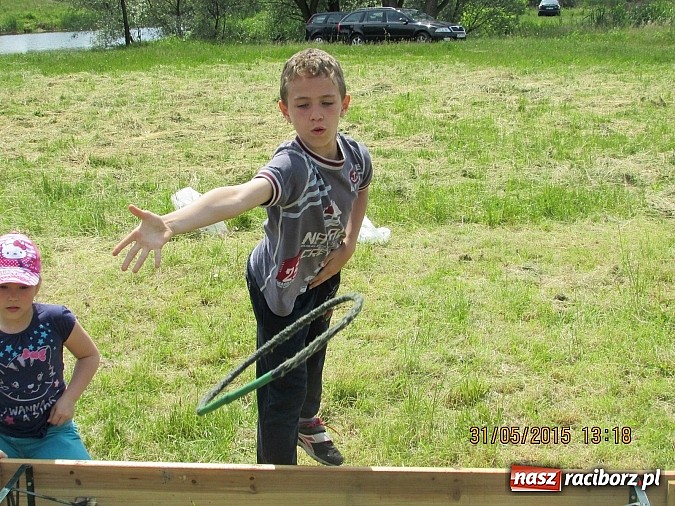 Zdjęcie w galerii na portalu naszraciborz.pl: Wędkarski Dzień Dziecka na łowisku Ostróg wiadomości z regionu