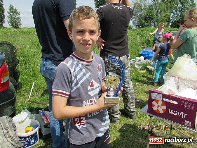 Zdjęcie w galerii na portalu naszraciborz.pl: Wędkarski Dzień Dziecka na łowisku Ostróg wiadomości z regionu