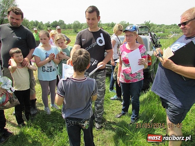 Zdjęcie w galerii na portalu naszraciborz.pl: Wędkarski Dzień Dziecka na łowisku Ostróg wiadomości z regionu