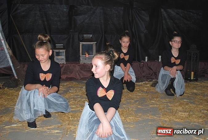 Zdjęcie w galerii na portalu naszraciborz.pl: Wieczór poezji w Krzyżanowicach wiadomości z regionu