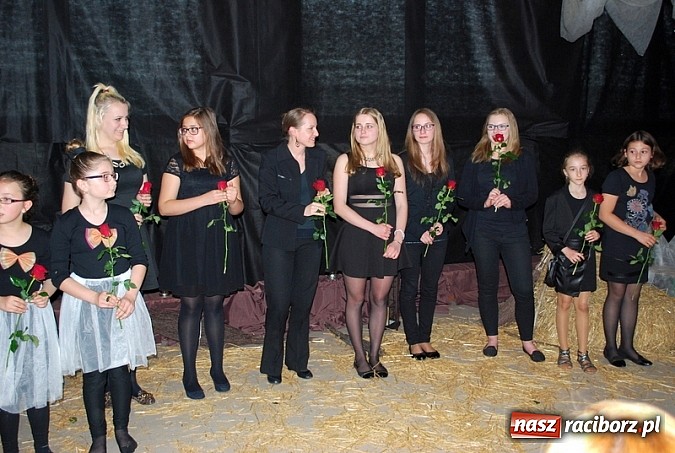 Zdjęcie w galerii na portalu naszraciborz.pl: Wieczór poezji w Krzyżanowicach wiadomości z regionu