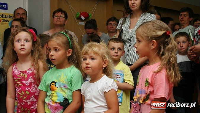 Zdjęcie w galerii na portalu naszraciborz.pl: W bibliotece nagrodzono twórców najpiękniejszych ekologicznych zabawek  wiadomości z regionu