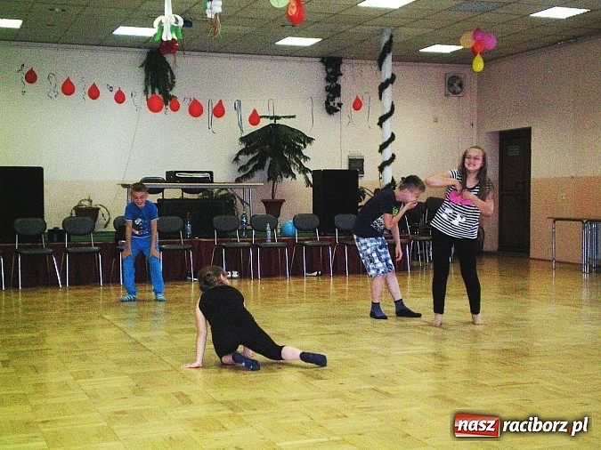 Zdjęcie w galerii na portalu naszraciborz.pl: Dzień Dziecka w DK Bojan&oacute;w wiadomości z regionu