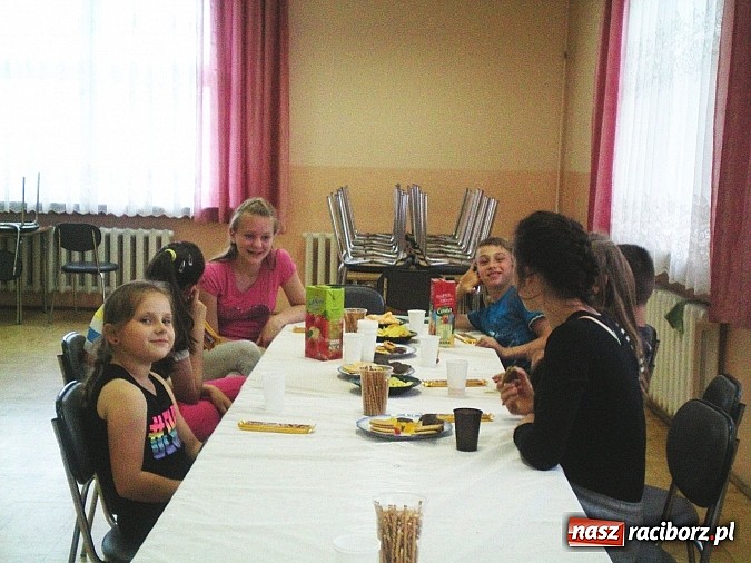 Zdjęcie w galerii na portalu naszraciborz.pl: Dzień Dziecka w DK Bojan&oacute;w wiadomości z regionu