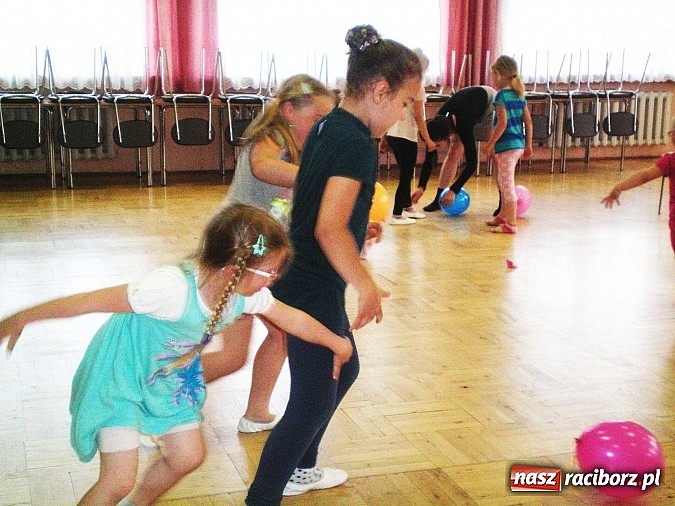 Zdjęcie w galerii na portalu naszraciborz.pl: Dzień Dziecka w DK Bojan&oacute;w wiadomości z regionu