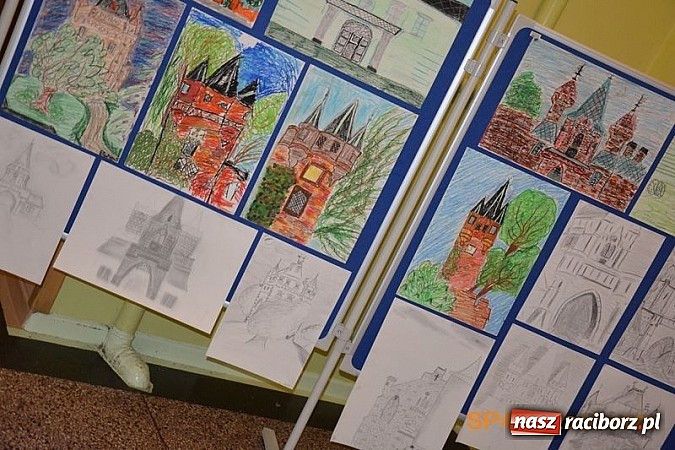 Zdjęcie w galerii na portalu naszraciborz.pl: Piknik rodzinny w SP4 wiadomości z regionu