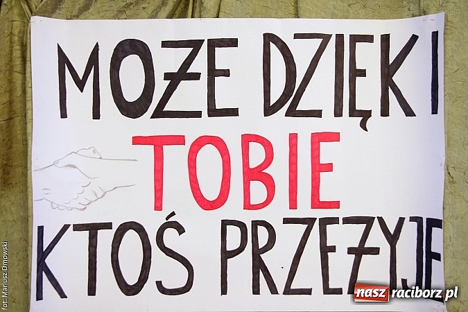 Zdjęcie w galerii na portalu naszraciborz.pl: Młodzież ZSE spotkała się z wokalistą Oddziału Zamkniętego  wiadomości z regionu