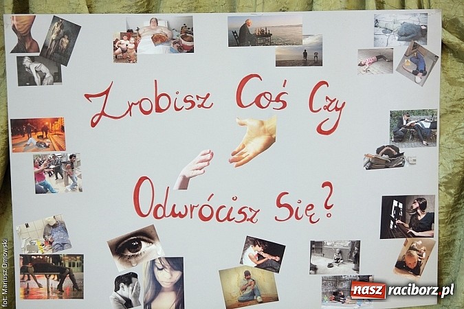 Zdjęcie w galerii na portalu naszraciborz.pl: Młodzież ZSE spotkała się z wokalistą Oddziału Zamkniętego  wiadomości z regionu