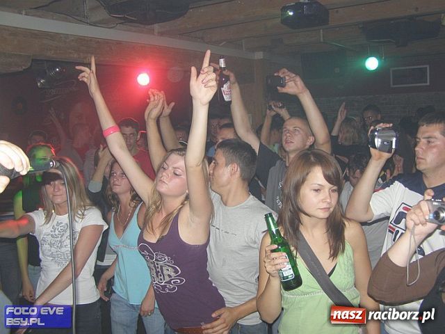 Zdjęcie w galerii na portalu naszraciborz.pl: Przegląd ekip Hip Hopowych wiadomości z regionu