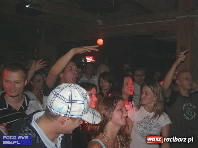 Zdjęcie w galerii na portalu naszraciborz.pl: Przegląd ekip Hip Hopowych wiadomości z regionu