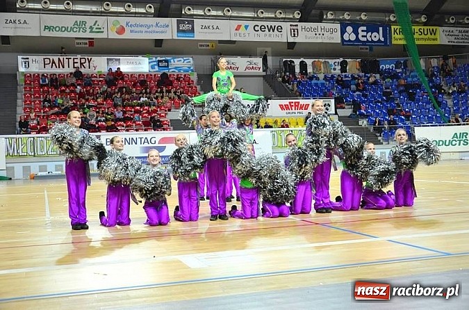 Zdjęcie w galerii na portalu naszraciborz.pl: Mażoretki z Zawady Ks. ponownie mistrzyniami Polski! wiadomości z regionu