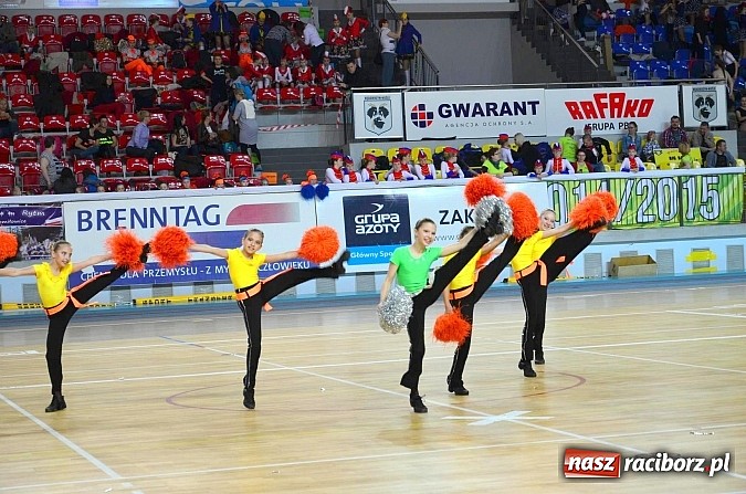 Zdjęcie w galerii na portalu naszraciborz.pl: Mażoretki z Zawady Ks. ponownie mistrzyniami Polski! wiadomości z regionu