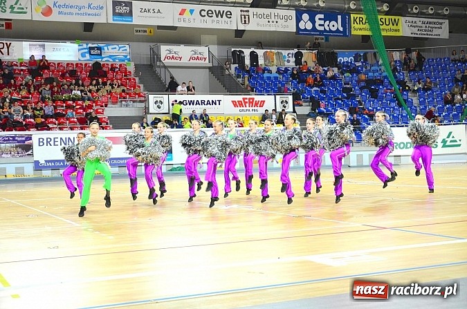 Zdjęcie w galerii na portalu naszraciborz.pl: Mażoretki z Zawady Ks. ponownie mistrzyniami Polski! wiadomości z regionu