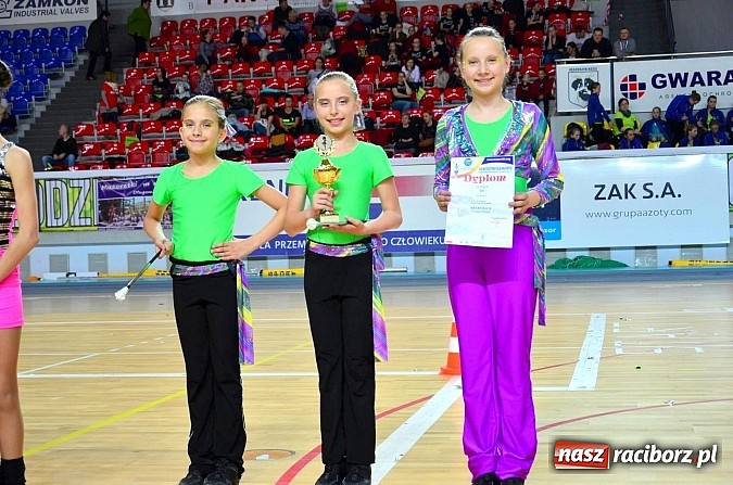 Zdjęcie w galerii na portalu naszraciborz.pl: Mażoretki z Zawady Ks. ponownie mistrzyniami Polski! wiadomości z regionu